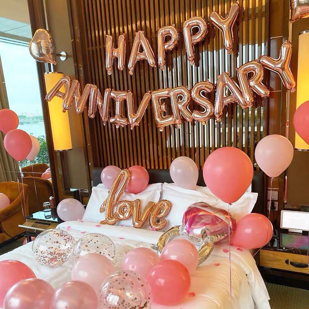 玫瑰金色 happy anniversary 氣球佈置