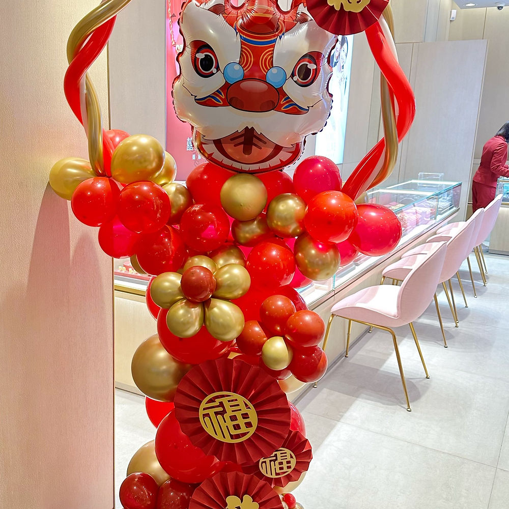新春醒師氣球柱