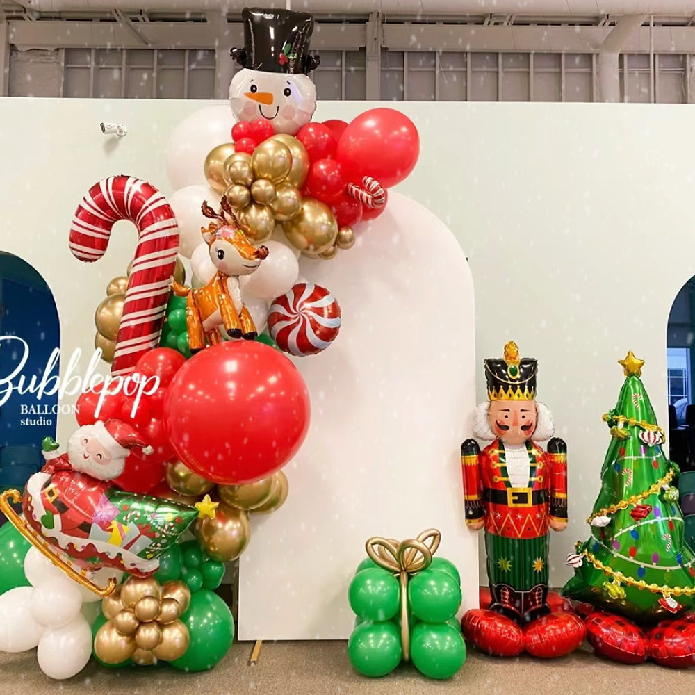 聖誕氣球佈置 backdrop with Christmas balloon